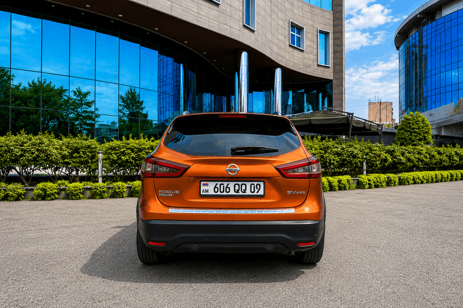 Nissan Rogue Sport 3