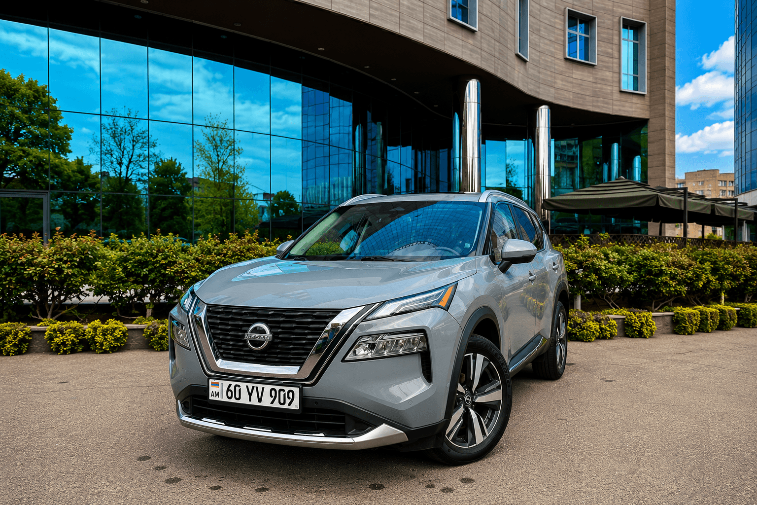 Nissan Rogue Platinum 5