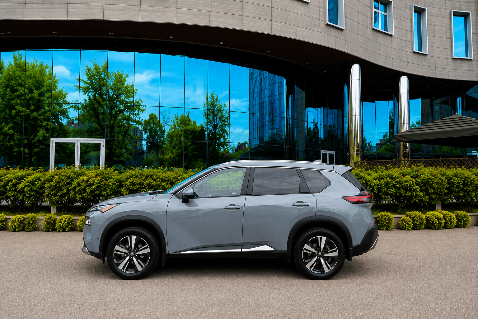 Nissan Rogue Platinum 8