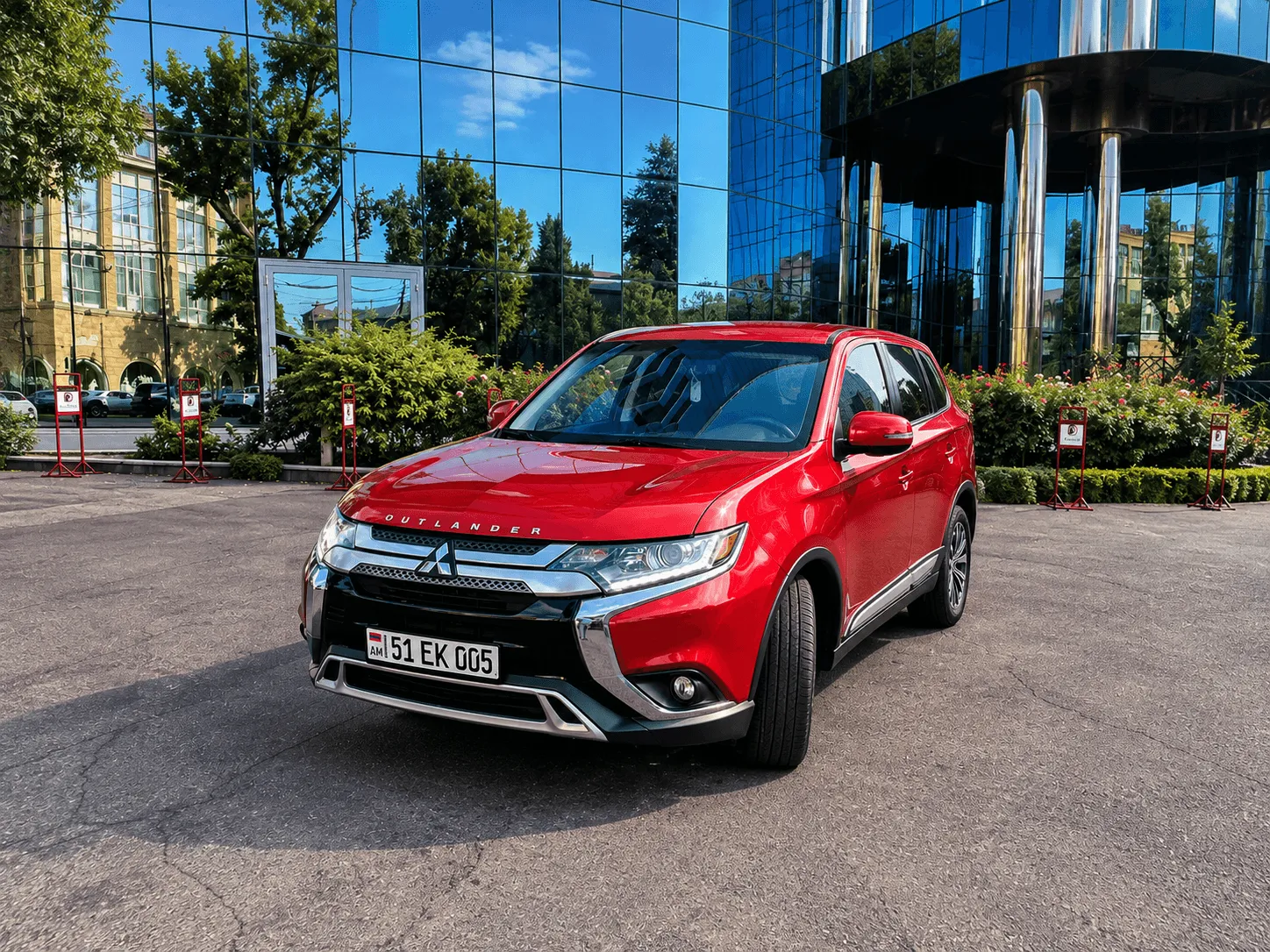 Mitsubishi Outlander 1