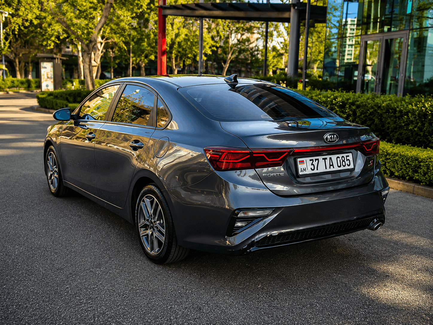 Kia Forte S 4