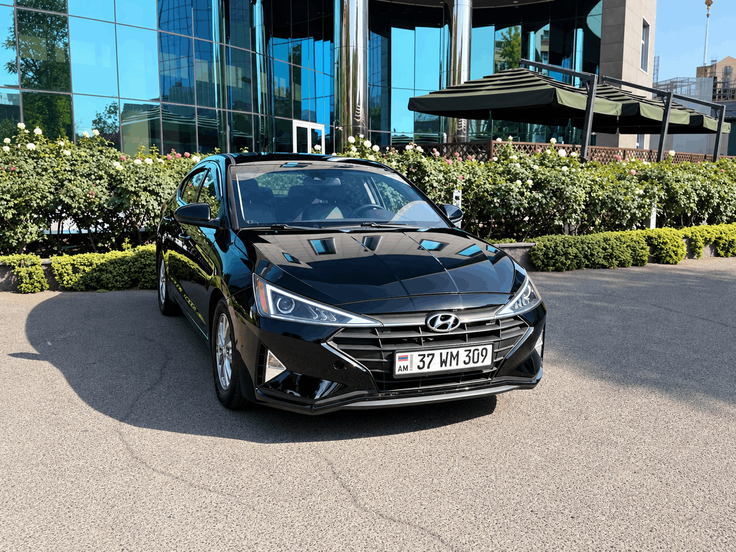 Hyundai Elantra 2