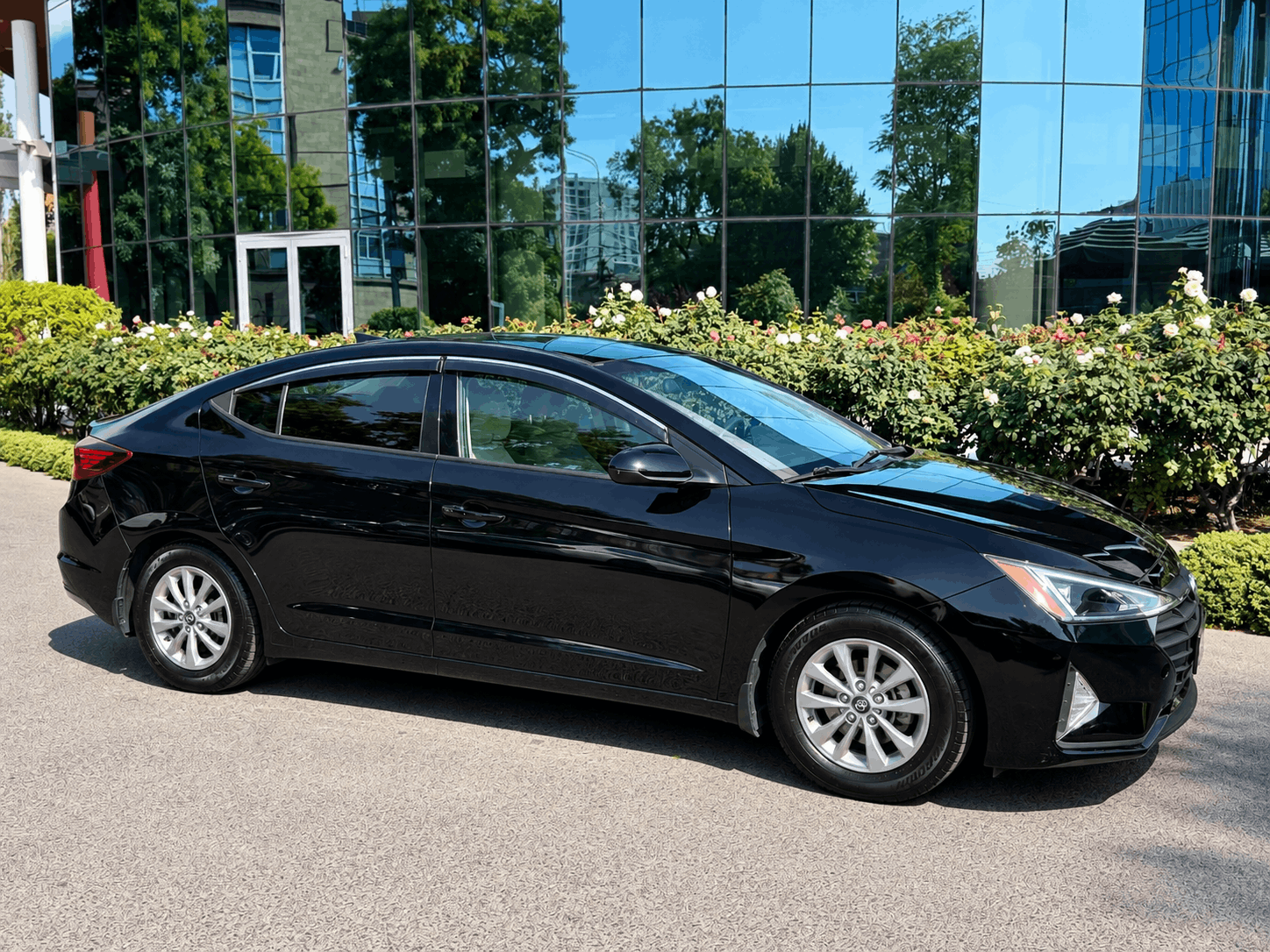 Hyundai Elantra 3