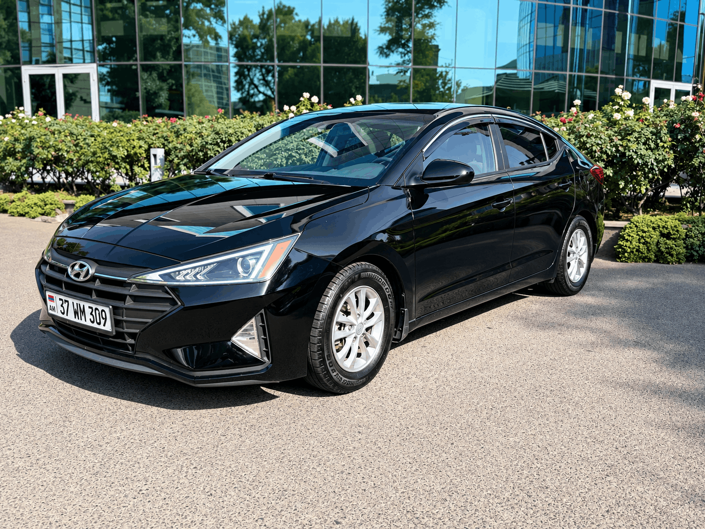 Hyundai Elantra 9
