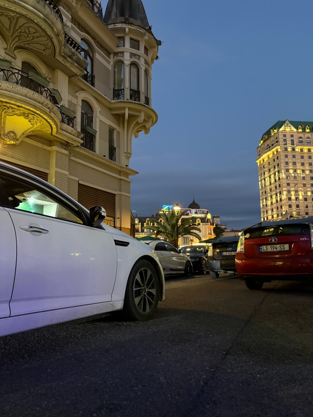 Car rented by Александр .